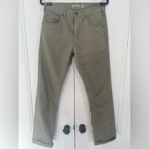 Men’s Patagonia tan pants 31x32